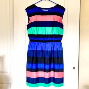 LOFT Multi-Color Dress Size Medium